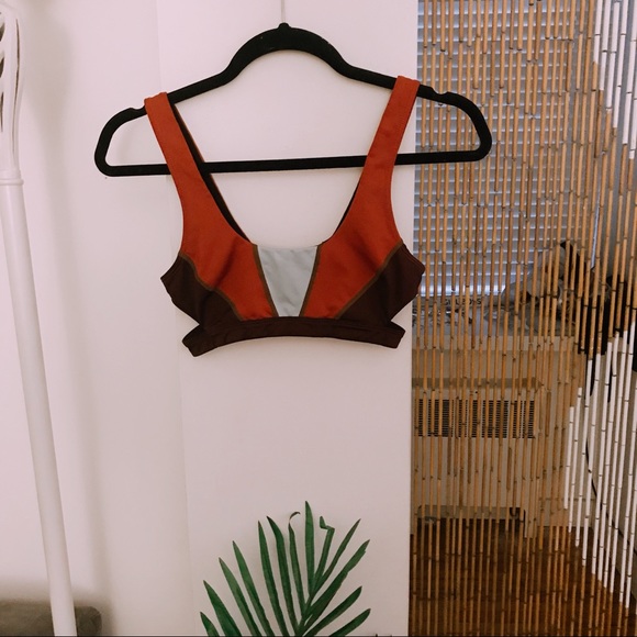 FINAL PRICE | Without Wall Sports Bra